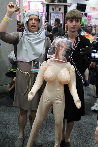 SDCC costume game of thrones shame