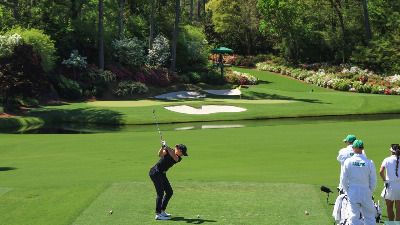 Hannah Darling tees off the 12th at the 2024 Augusta National Women&#039;s Amateur