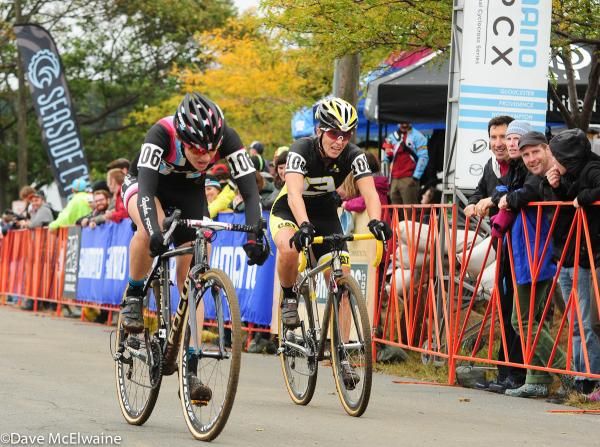 Julie Krasniak (Rapha Focus) edging Andrea Smith (Ladies First Racing)