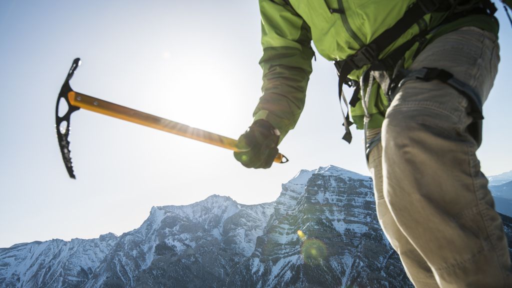 How to choose an ice axe picking the right length and type Advnture