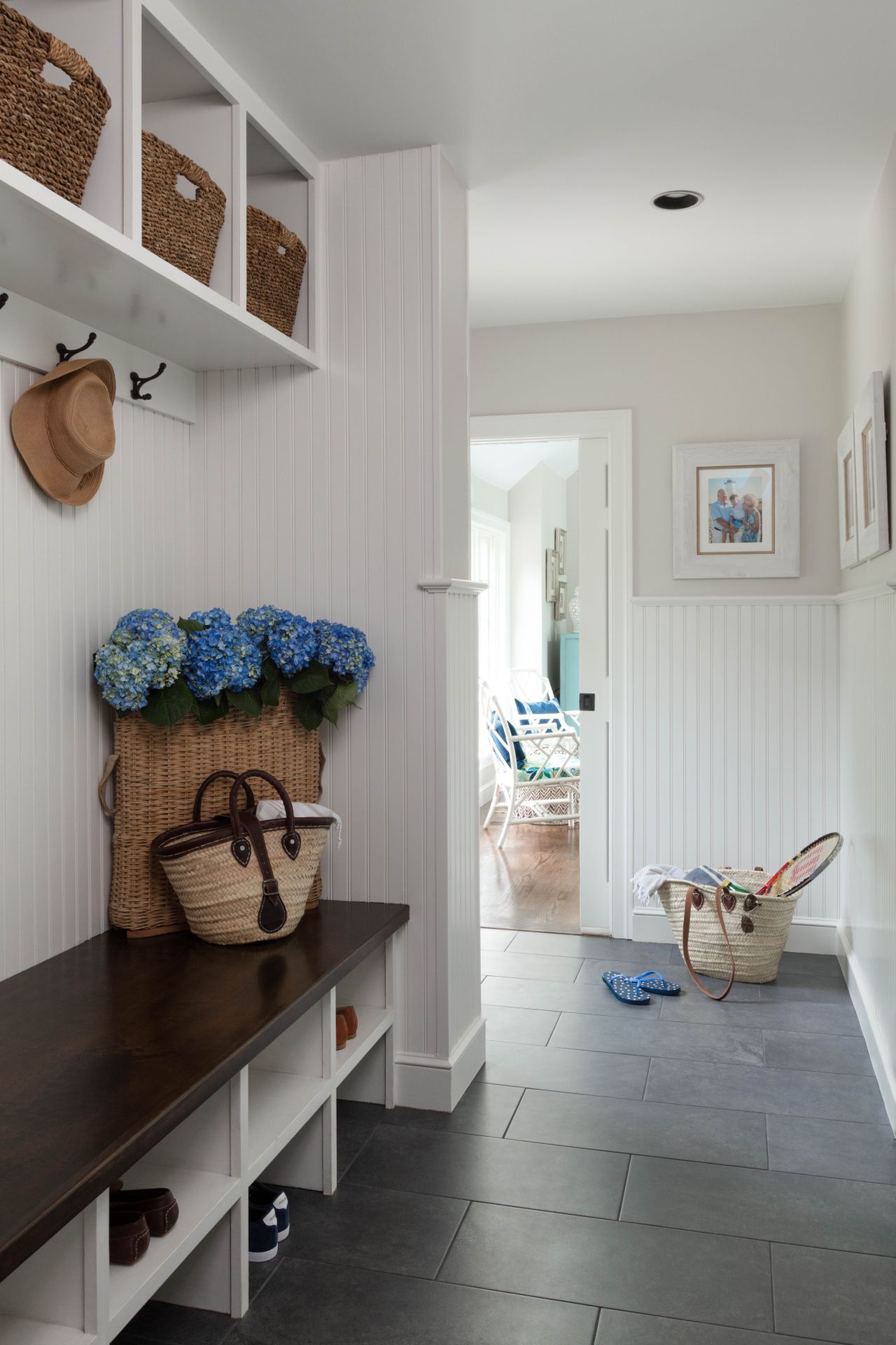 Mudroom tiles ideas how to choose hardwearing tiles for your space