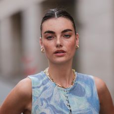 model with laminated brows