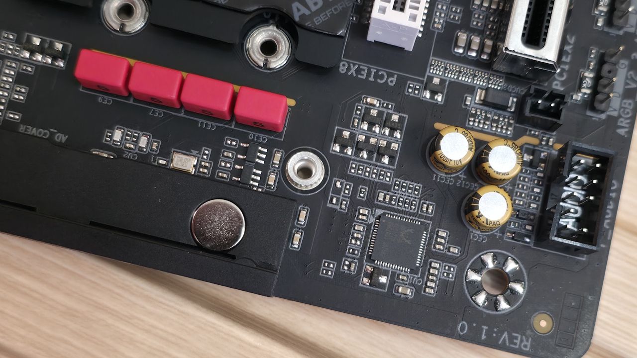 Motherboard components