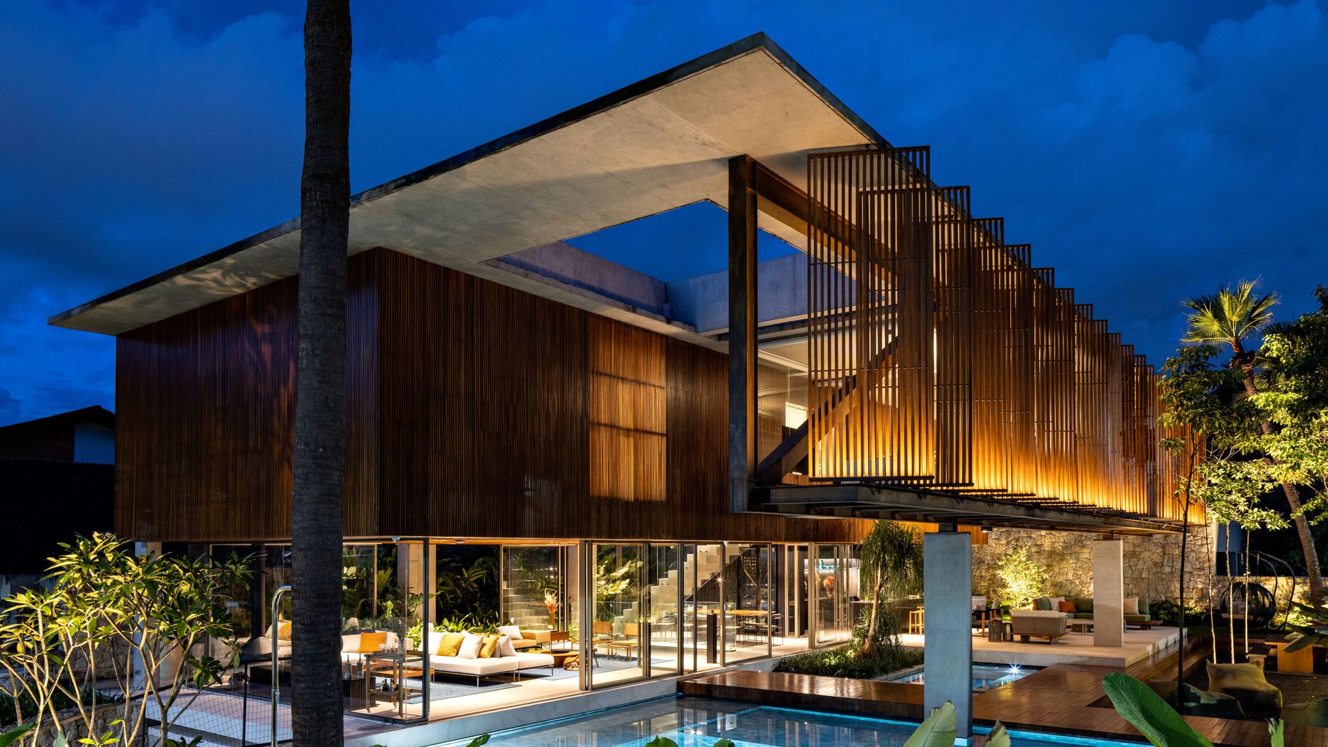 Casa Cumaru by FGMF Arquitetos, São Paulo, Brazil