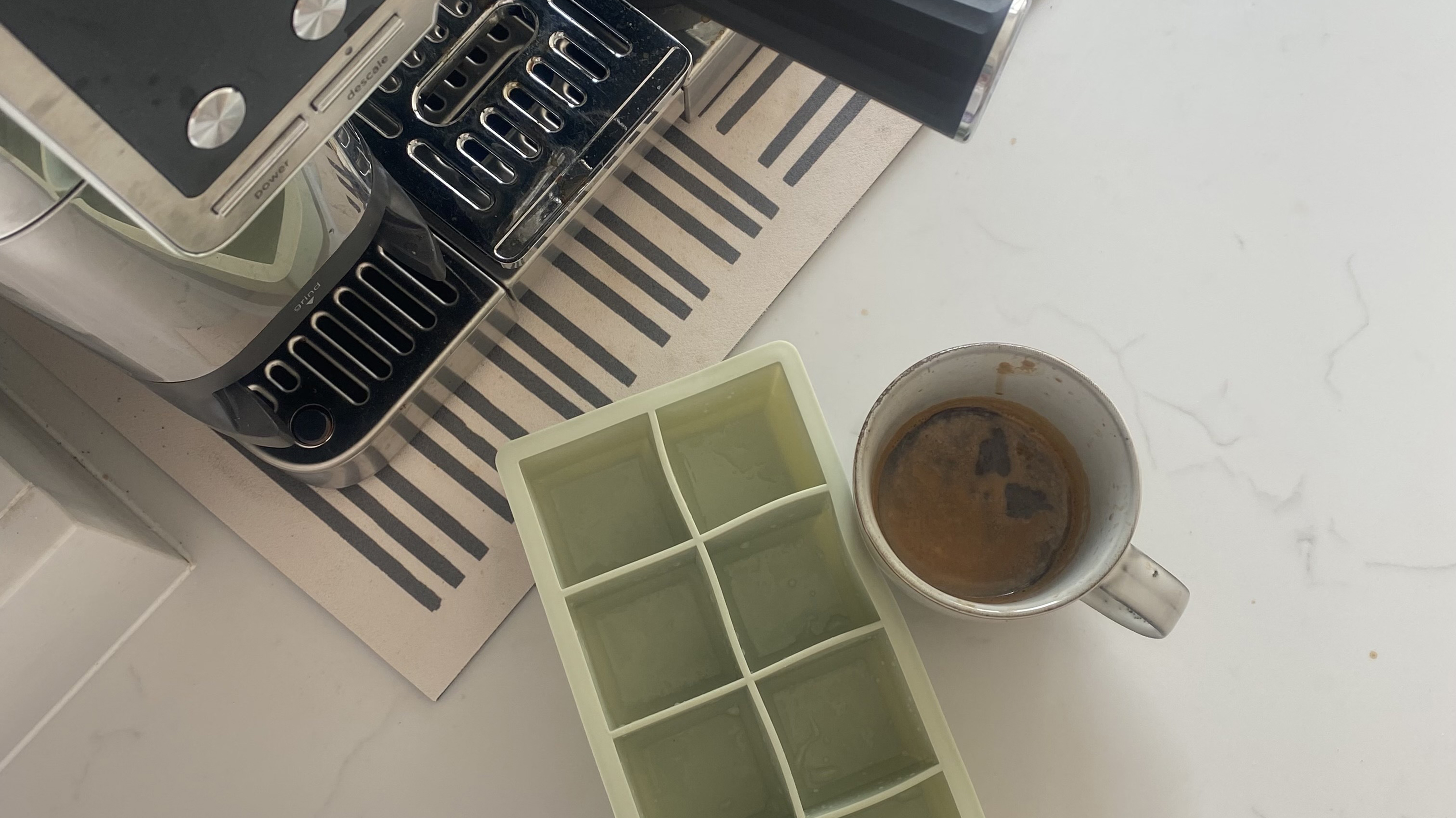 Trying the Jamie Oliver iced coffee hack at home