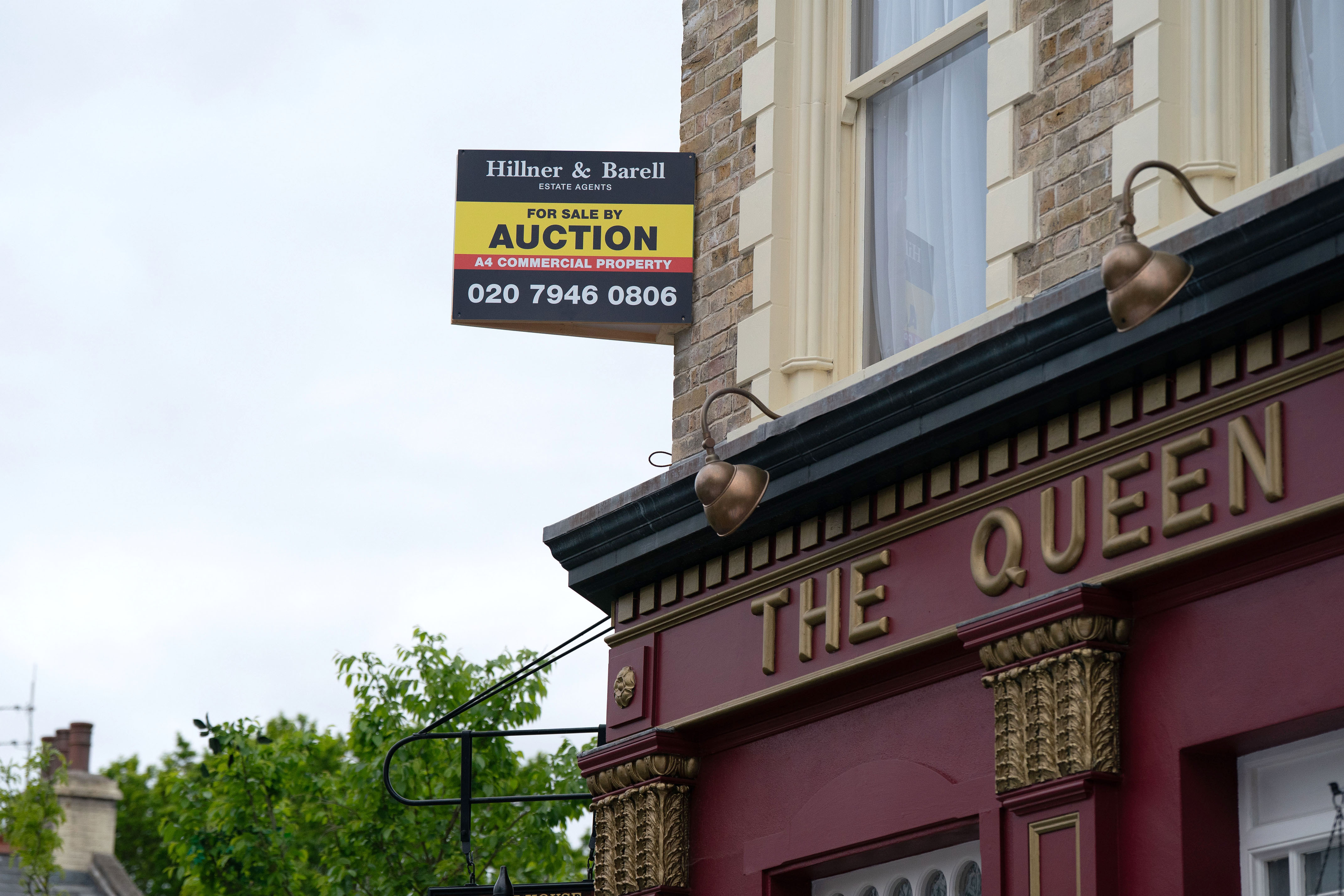 EastEnders spoilers, The Queen Vic