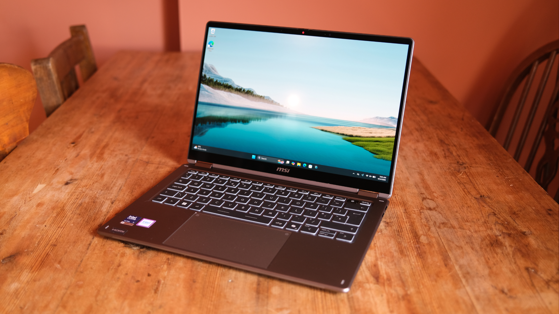 MSI Prestige 14 Flip AI+ review