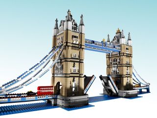 Tower Bridge 10214 lego model