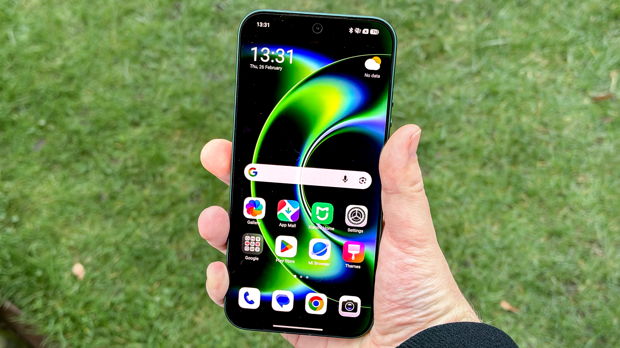 Xiaomi 17 Ultra home screen