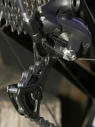 Cuvette Intégrée Dura-Ace 9000/7900 – Filetage Italien, Marque Shimano (neuf)