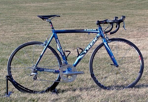 "After all that", says Espinoza, "we parked the bike out across the street from the Trek factory in all of it's glory - the 2005 Discovery Channel Pro Cycling team Trek Madone 5.9. Except for the paint job (and team spec Chris King headset), the exact same bike is available at your local Trek dealer. Trek takes immense pride in not only hand-building every OCLV Carbon frame in our Wisconsin factory, but also in selling the same bikes we race - no custom bikes! If you ride a 58cm frame, you ca n ride the exact frame ridden by Lance; if it's a 62 cm, the same as George, and if you ride a 56cm, you'll be on the same bike that Eki rides!"