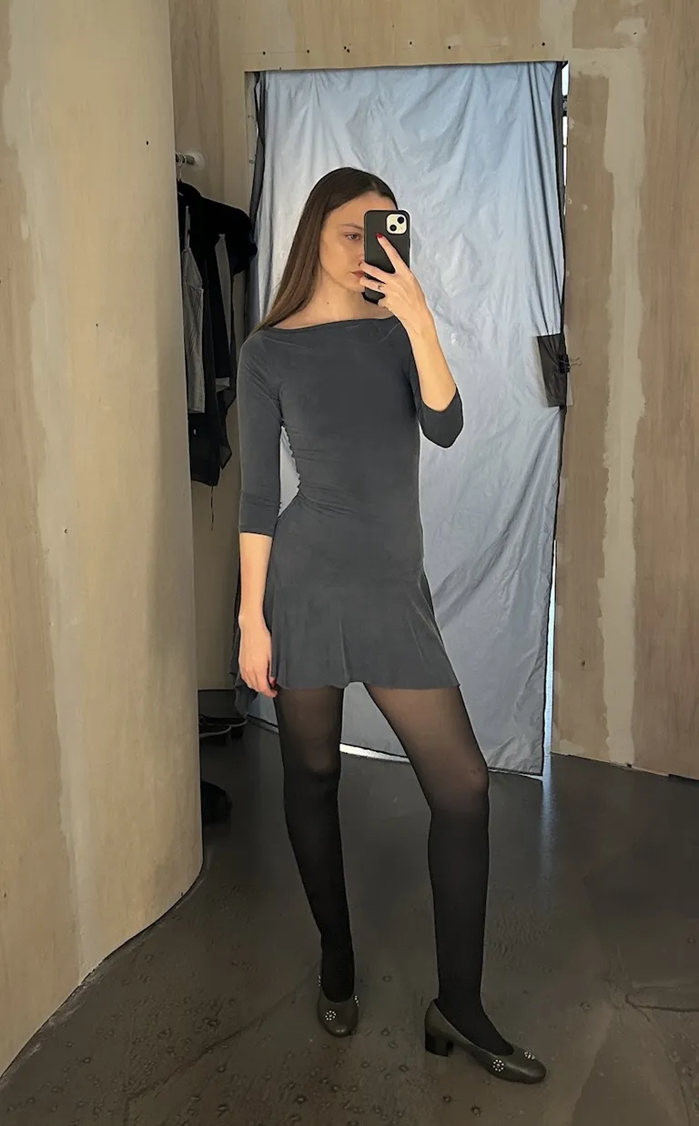 Audry Hiaoui,Best Knockoff Luxury Clothing
 associate shopping editor