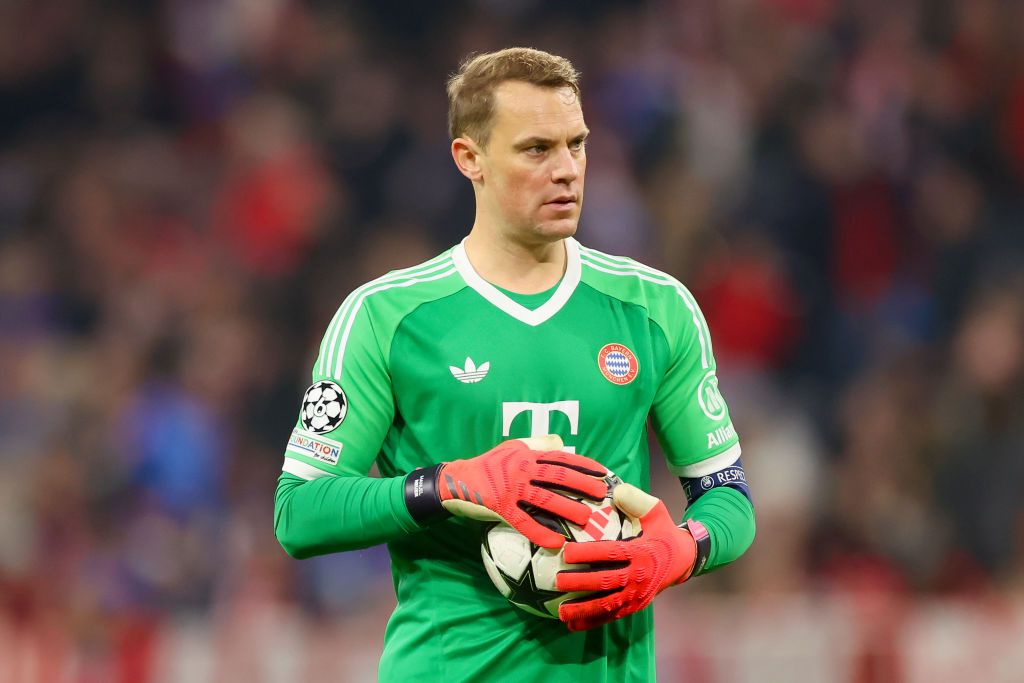 Manuel Neuer of Bayern Muenchen controls the ball during the UEFA Champions League 2024/25 League Phase MD1 match between FC Bayern München and GNK Dinamo at Allianz Arena on September 17, 2024 in Munich, Germany.