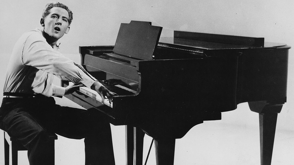 Rock ‘n Roll Pioneer Jerry Lee Lewis Dies Aged 87 Trendradars 8906