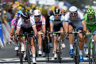 Marcel Kittel beats Mark Cavendish, Tour de France 2013, stage 12