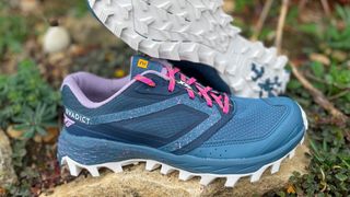 Kalenji Evadict XT8 Trail running shoes on grass