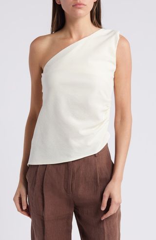 One-Shoulder Asymmetric Hem Top