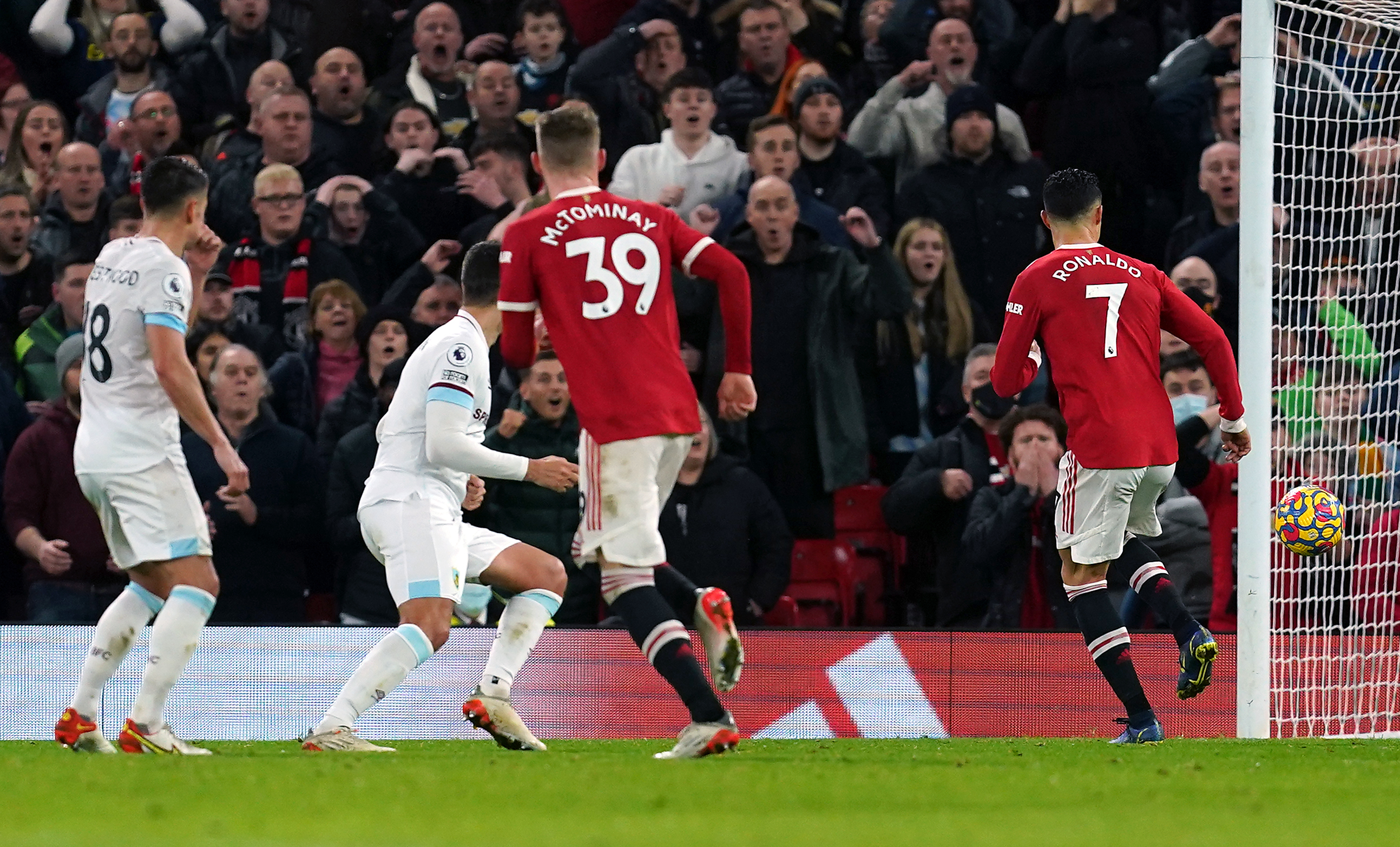 Cristiano Ronaldo (right) tapped in Manchester United's third
