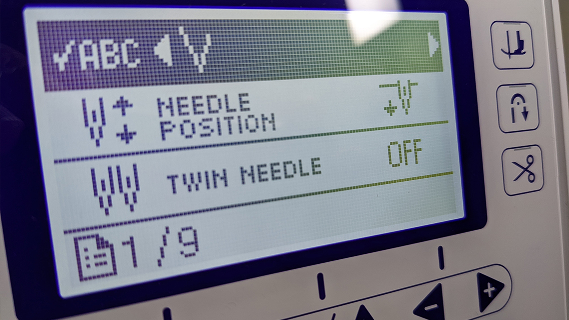 Brother Innovis NV1800Q review, a photo of an LCD screen and menu