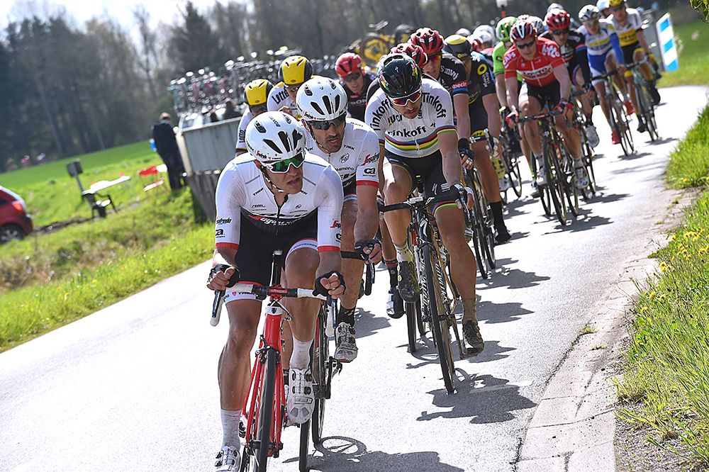 Jasper Stuyven working for Fabian Cancellara