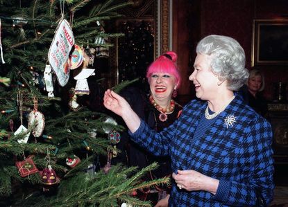 The Queen approves ALL royal Christmas decorations