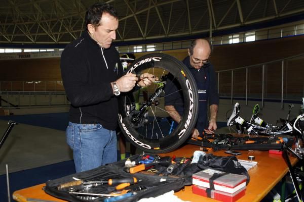 The Liquigas-Cannondale mechanics were kept busy with the riders' TT bikes