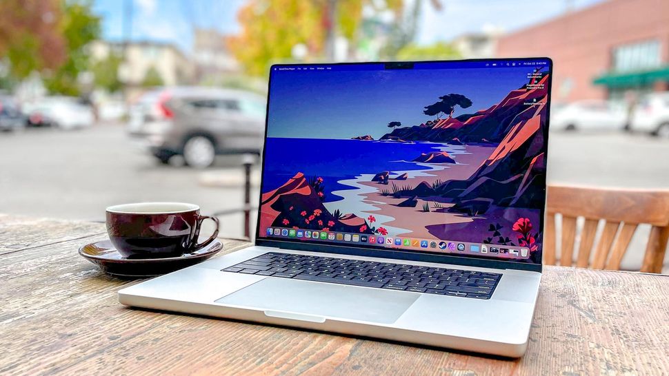 MacBook Pro 16-inch 2023 battery life tested: This is the longest ...