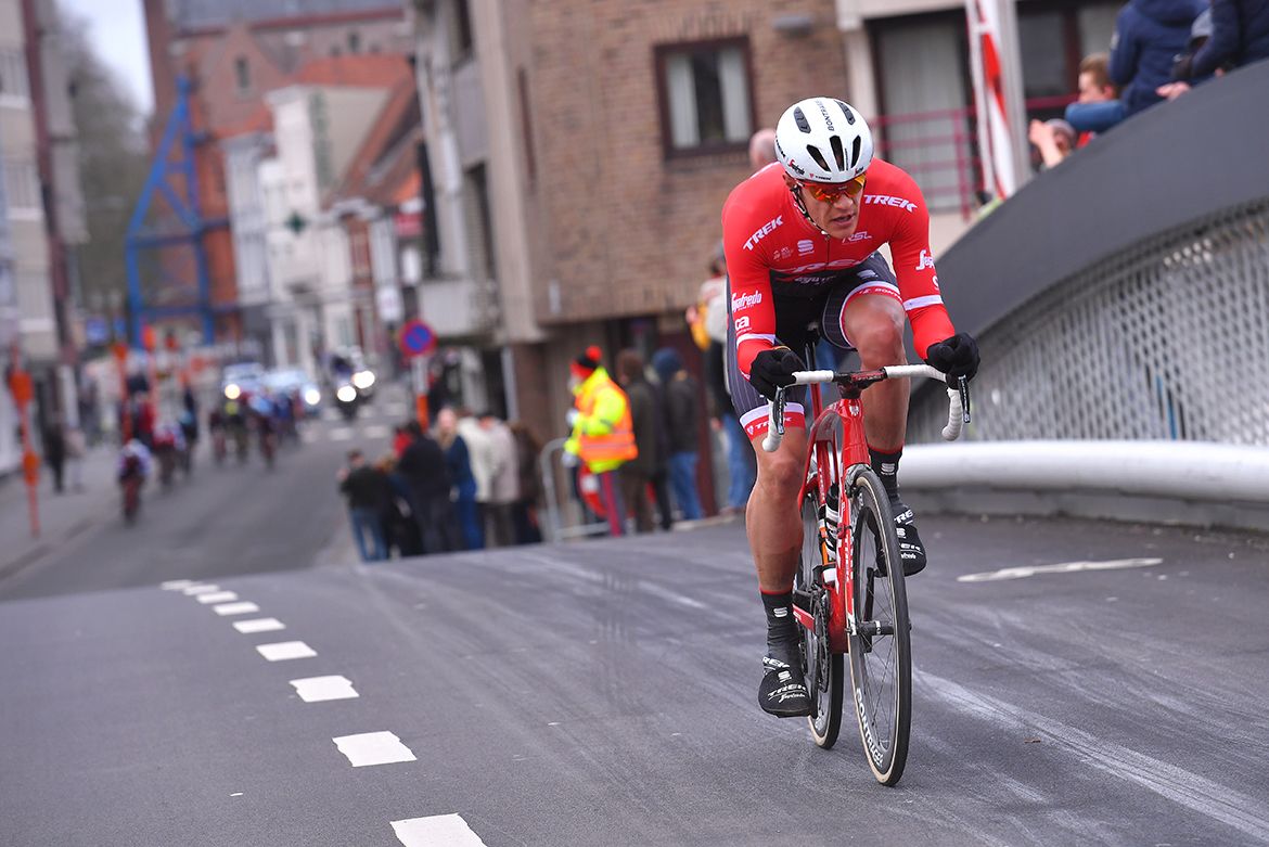 Jasper Stuyven on the attack at Kuurne-Brussel-Kuurne
