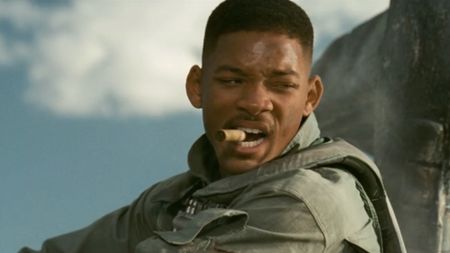 Will Smith with a cigar in his mouth in Independence Day