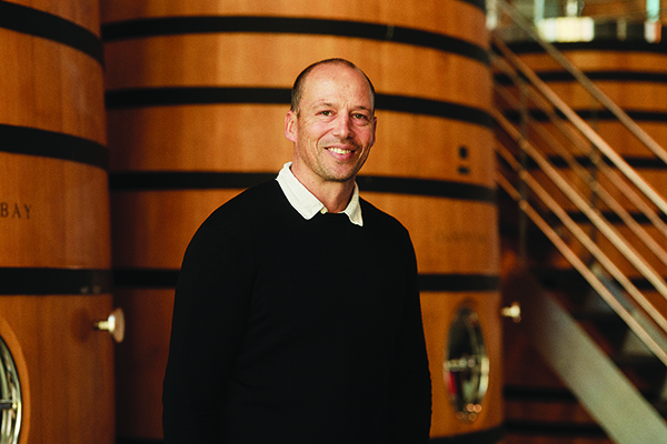 Nikolai-St-George-Cloudy-Bays-director-of-winemaking.-Credit-Josh-Griggs.jpg