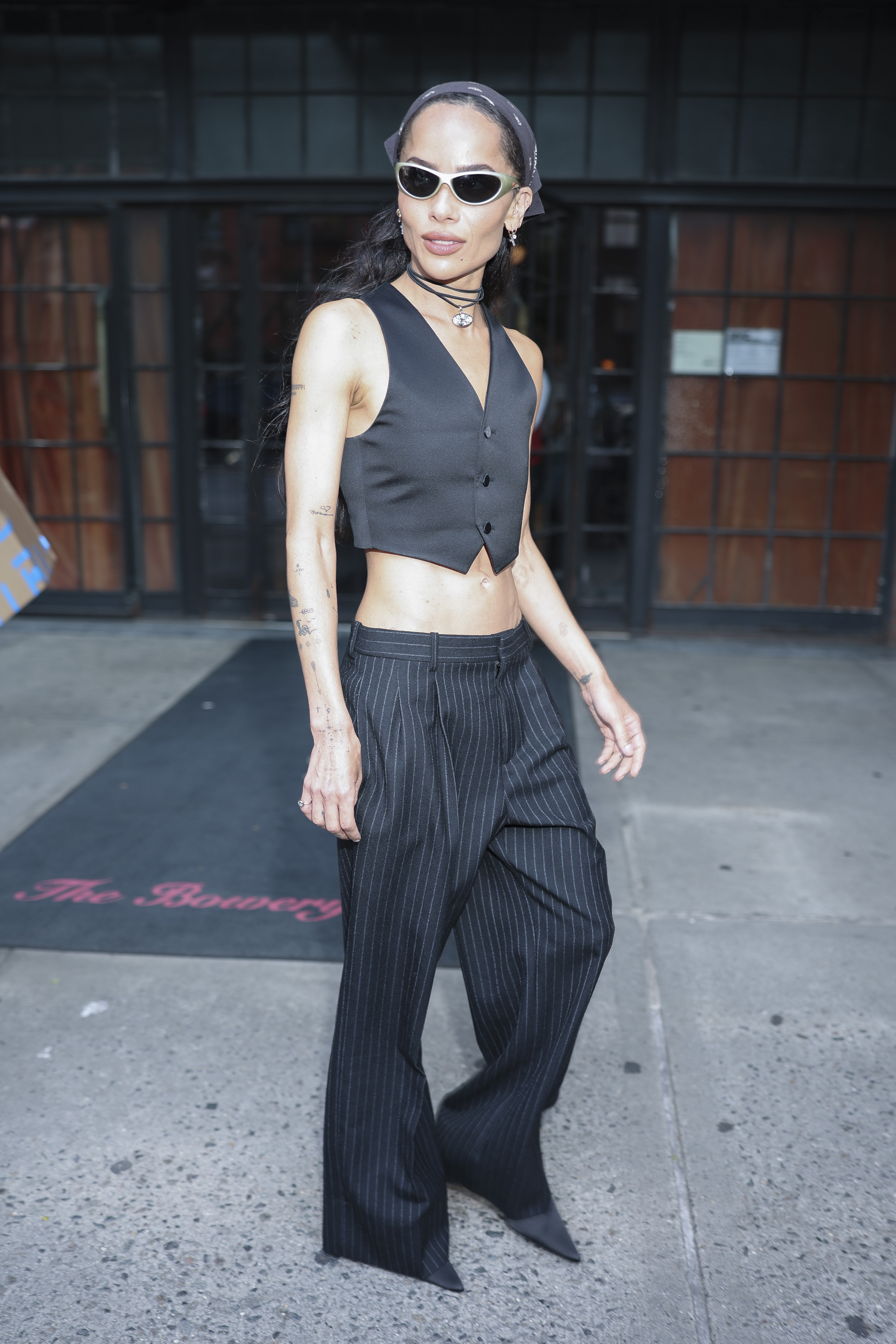 Zoe Kravitz indossa un ciondolo di diamanti di Jessica McCormack a New York