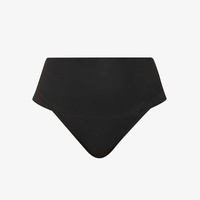 Spanx Undie-tectable Smoothing Thong 
RRP: $24/£24 | Sizes: XS-XL