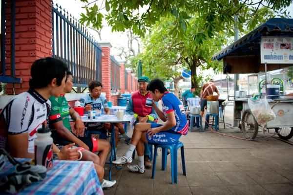 After the training the riders drink soya milk at stalls