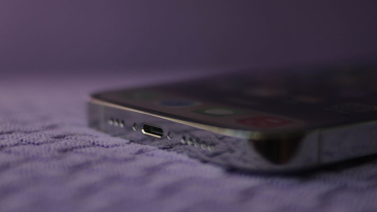 iPhone 14