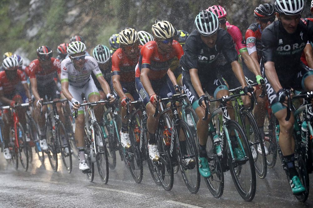 Vincenzo Nibali (Bahrain-Merida) under the rain at stage 4 of the Criterium du Dauphine