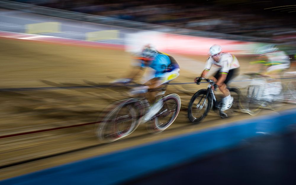 Mark Cavendish of Great Britain competes in the Madison Chase Six Day London Cycling at the Velodrome on October 25, 2016 in London, England
