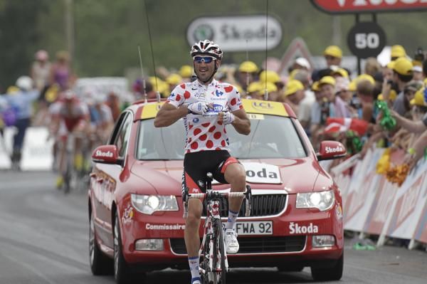Jerome Pineau (Quick Step) celebrates his team's great performance.