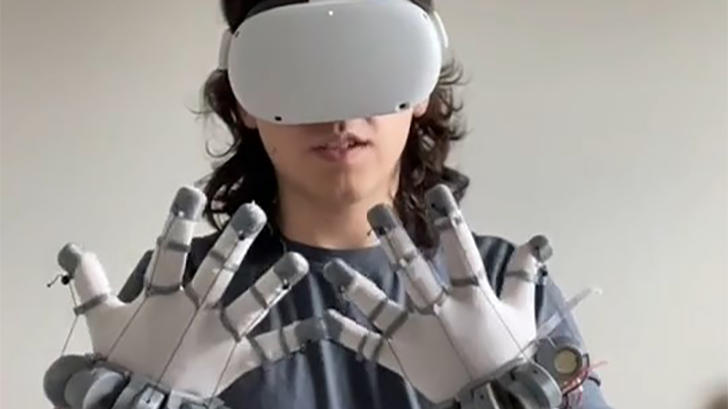 Jumping jack Senator Alice Tony Stark-wannabe creates haptic VR gloves for only $22 in parts | PC Gamer