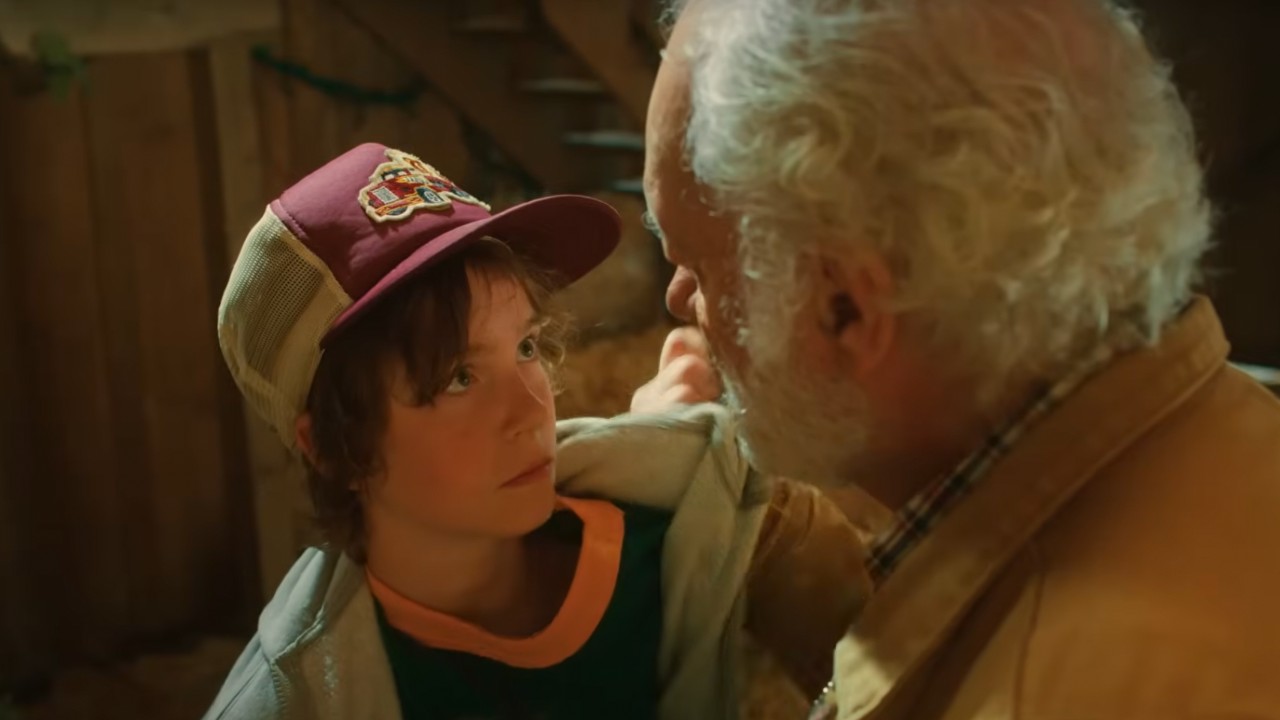 サムは老人と対峙する