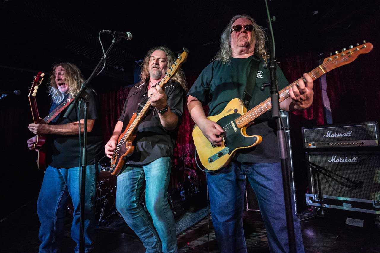 The Kentucky Headhunters - Kentucky Fried Pickin' lands in the UK | Louder