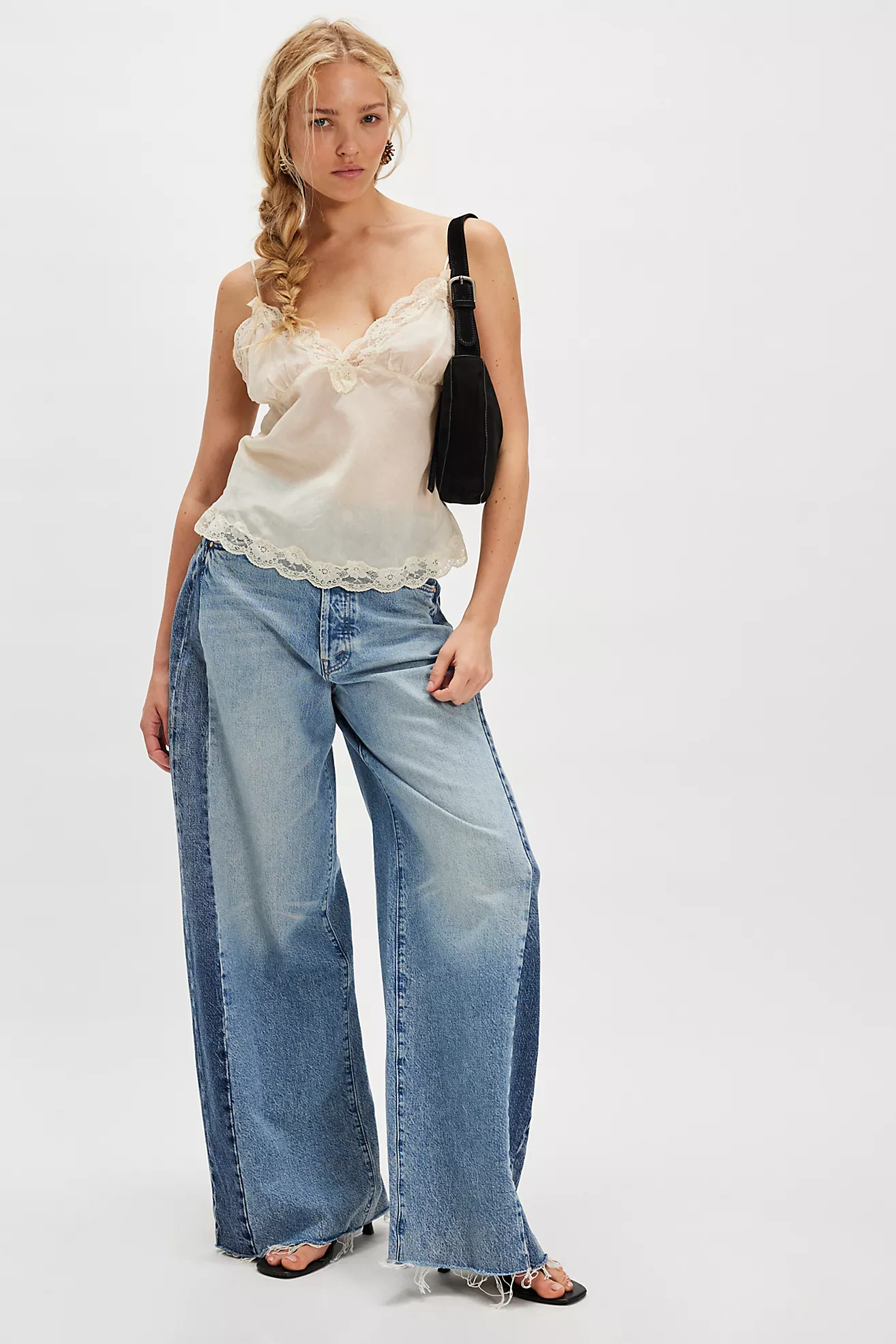 Mother the Pipe Dream Button Heel Jeans