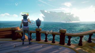 Going solo can be challenging on the Sea of Thieves