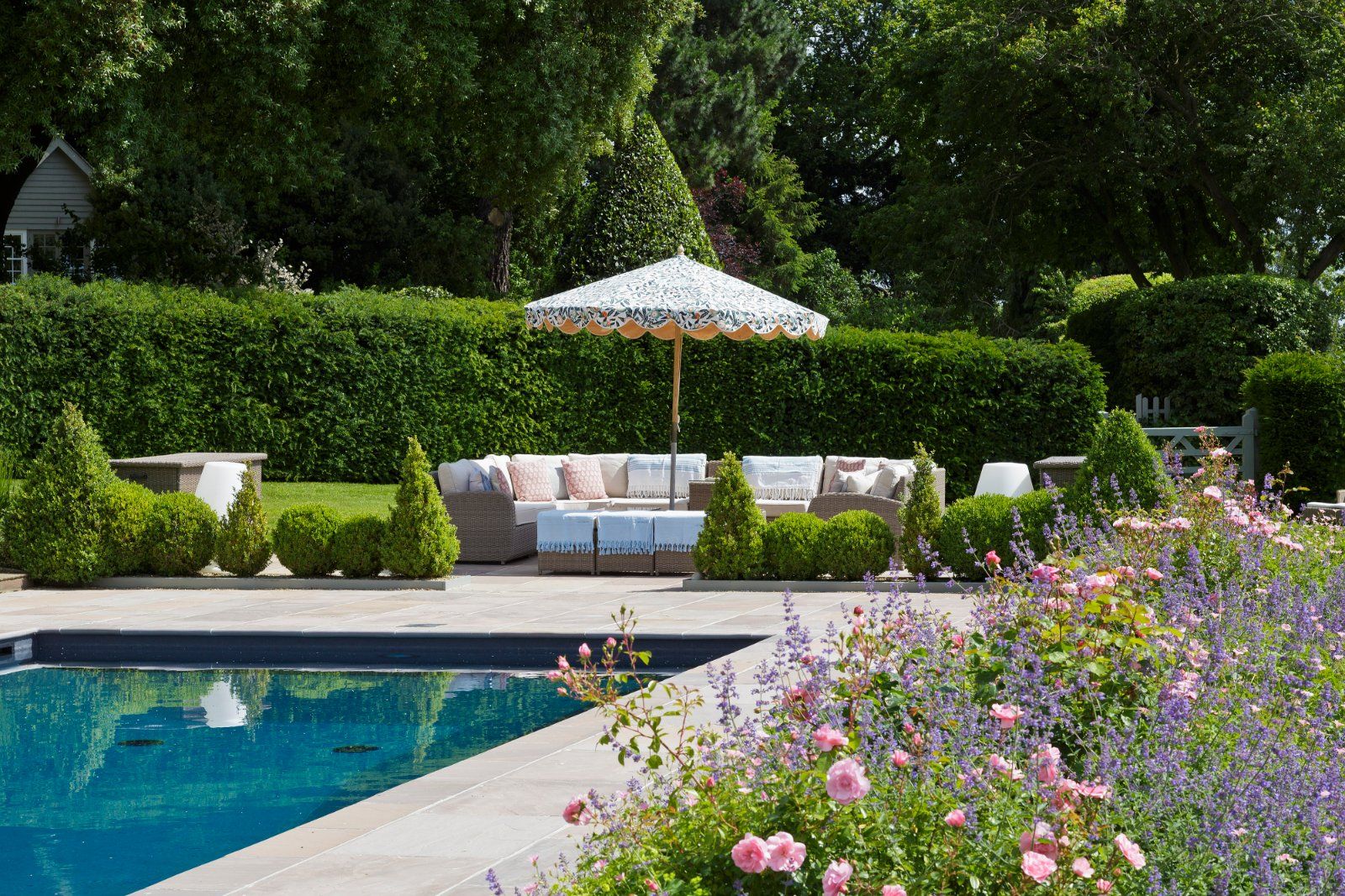 A country home in Suffolk with 6,000sq ft, 55 acres and a wonderfully serene swimming pool