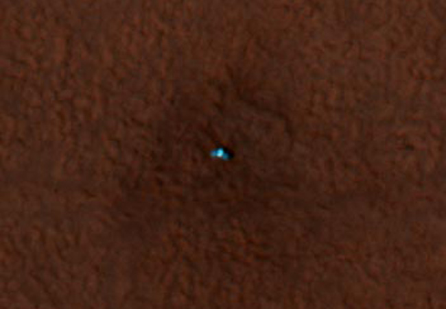 Phoenix Mars Lander Spotted from Space