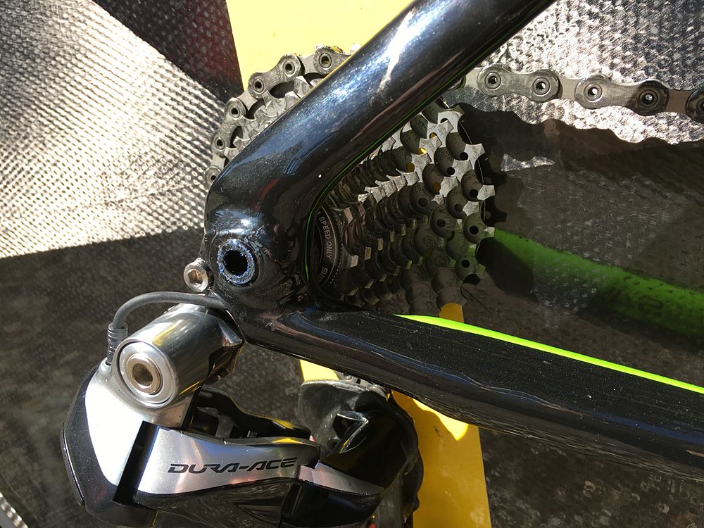 Dura-Ace shifting on the Cannondale Super Slice dsc