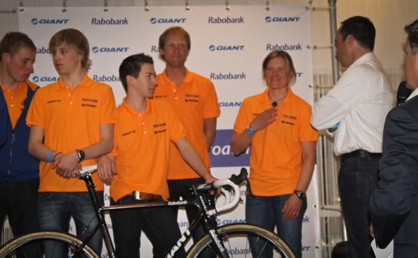 Rabobank Giant Off road riders pose for some team photos