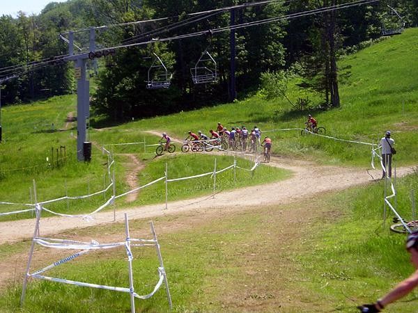 the front group did some pack racing in the women&rsquo;s STXC