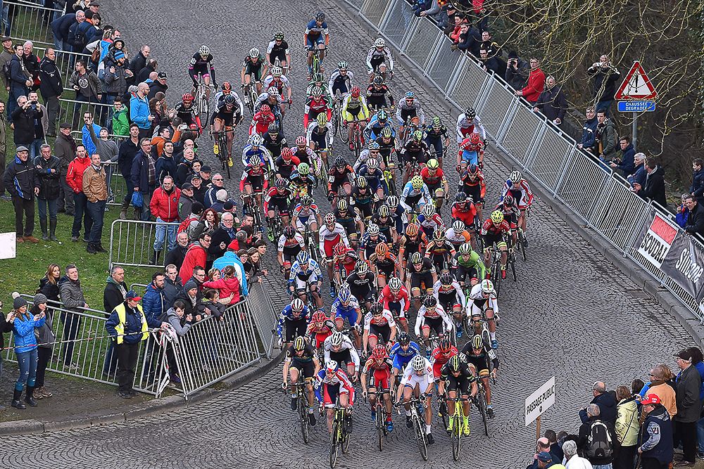 The elite men start in Namur.
