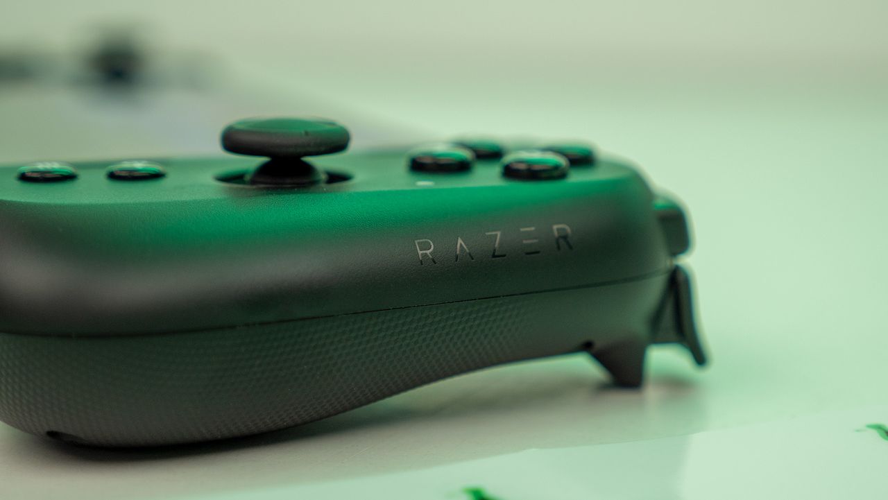 Razer Kishi V2 hands on