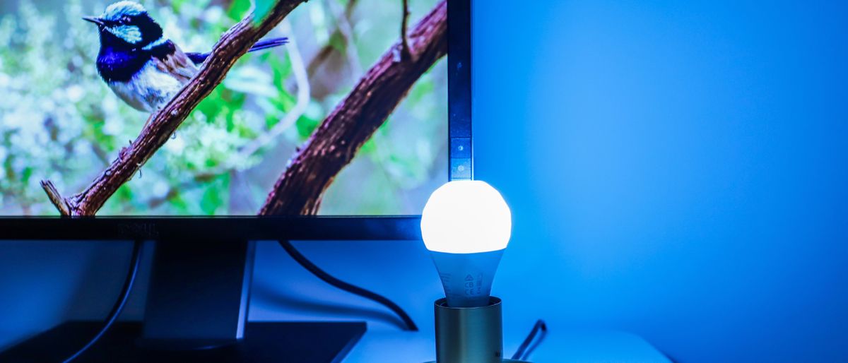 Nanoleaf Essentials smart bulb